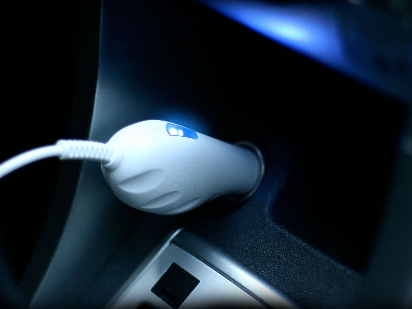 PIPHGW - Cellet White Premium Plug in Car Charger with Blue LED For Apple iPhone 4, 3GS, 3G, iPod Touch, & Nano (Made for iPhone, Licensed By Apple)