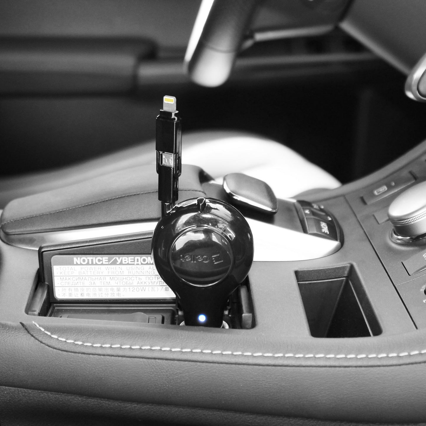 PAPP8R21M- 2 In 1 Micro USB and Lightning USB Retractable Car Charger
